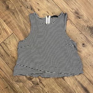 Banana republic crop top tank top.
